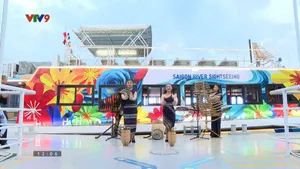 Đưa văn hóa cồng chiêng vào tour bus sông