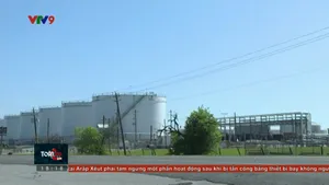 Dầu thô tăng giá khi xung đột tiếp diễn