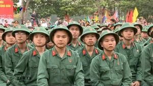 TP. Hồ Chí Minh: Hàng ngàn tân binh lên đường nhập ngũ