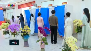 Tất bật cho ngày hội bầu cử 15/3