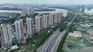 Người trẻ ngại mua nhà vì giá liên tục tăng cao