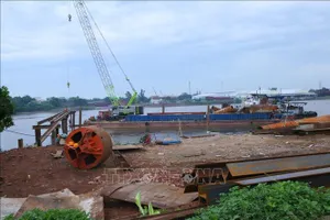 Ninh Bình thúc tiến độ giải phóng mặt bằng xây dựng cầu Ninh Cường