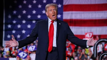 Chứng khoán Mỹ và giá dầu cùng sụt giảm vì kế hoạch áp thuế quan của ông Trump