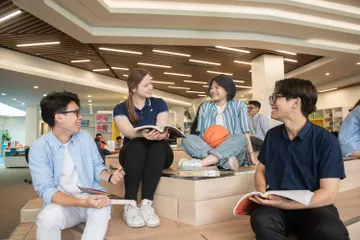 Sinh viên đại học nên sử dụng AI ở mức độ nào?