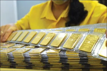Giá vàng ngày 15/7: Vàng thế giới điều chỉnh nhẹ, trong nước vẫn giữ ngưỡng cao