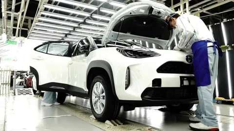Ngành ô tô toàn cầu "thở phào" sau khi Trung Quốc nới lỏng lệnh cấm xuất khẩu chip