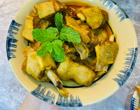 Lạ miệng với món phá lấu vịt