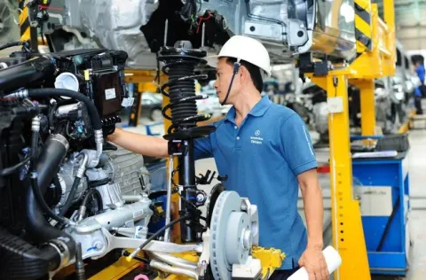 Năm 2024, Việt Nam đặt mục tiêu thu hút FDI ở mức 39 - 40 tỉ USD