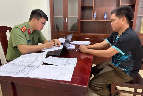 Bắt đối tượng lừa đảo tinh vi, chiếm đoạt tài sản hàng trăm triệu đồng
