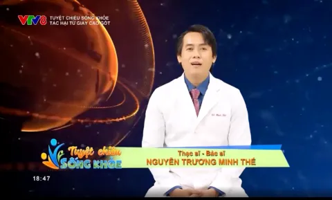 Tuyệt chiêu sống khỏe: Bí quyết đi giày cao gót