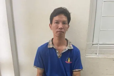 Hà Nội: Khởi tố kẻ sát hại người thợ sửa xe máy tại phố Trương Định