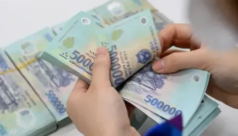 Từ tháng 11, Ngân hàng khi nhận tiền gửi không được khuyến mại dưới mọi hình thức