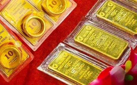 Giá vàng chiều 5/7: Vàng duy trì hơn 120 triệu đồng/lượng
