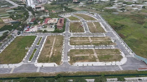 Thận trọng mua đất nền trong cơn sốt hiện nay