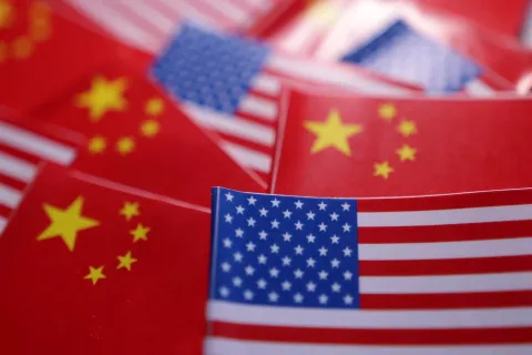 Động thái trả đũa đầu tiên của Trung Quốc sau khi bị Tổng thống Trump áp thuế 125%