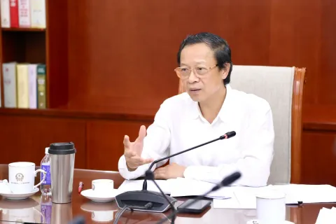 Từng bước triển khai khung năng lực số cho học sinh và giáo viên