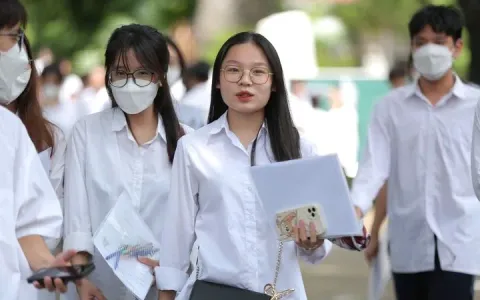 Công bố chỉ tiêu lớp 10 công lập ở TP Hồ Chí Minh năm 2025