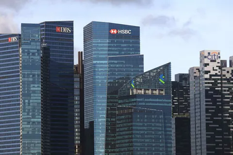 Singapore nới lỏng chính sách tiền tệ