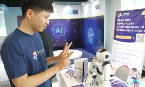 Tăng năng lực ứng dụng AI trong giáo dục