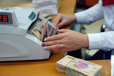 Gửi tiết kiệm 100 triệu đồng nhận bao nhiêu tiền lãi?