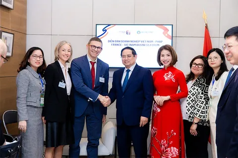 Vinapharm – Sanofi: Quan hệ chiến lược mới được Chính phủ hậu thuẫn