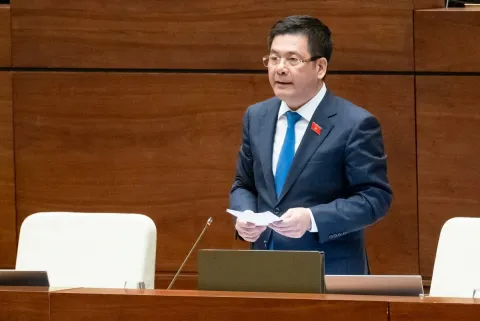 Livestream thương mại điện tử vào tầm ngắm quản lý: Thị trường hàng giả đối mặt siết chặt