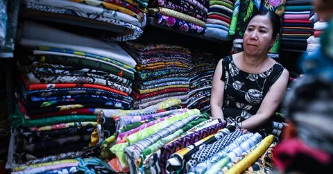 Hàng ngàn hộ kinh doanh lo lắng về thuế hàng tồn kho không hóa đơn