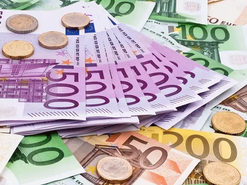 VND mất giá 14% so với Euro kể từ đầu năm, giảm 7-11% so với bảng Anh, yên Nhật, đô la Úc
