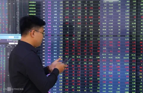 Chuyên gia chứng khoán dự báo VN-Index có thể vượt mốc 1.400 điểm