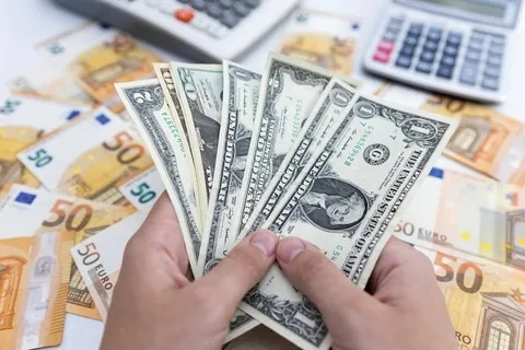 Tỷ giá USD hôm nay (16/7): Đồng USD đạt mức cao nhất trong 15 tuần so với đồng yên Nhật