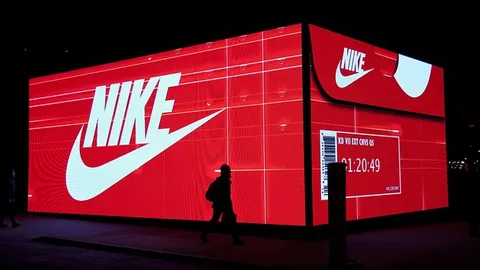 4 bài học đắt giá từ chiến lược branding của Nike: biến sản phẩm thành biểu tượng văn hóa