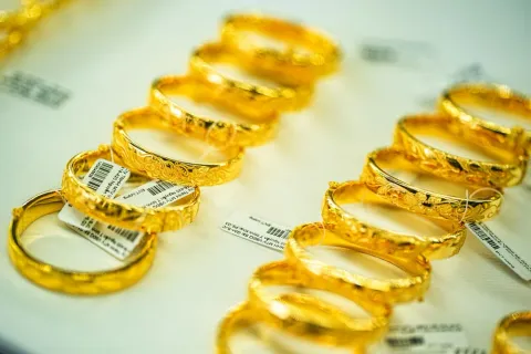 Giá vàng ngày 21/7 duy trì ở ngưỡng cao