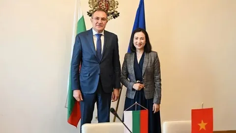 Việt Nam và Bulgaria thúc đẩy hợp tác y tế, đào tạo nhân lực trong bối cảnh mới