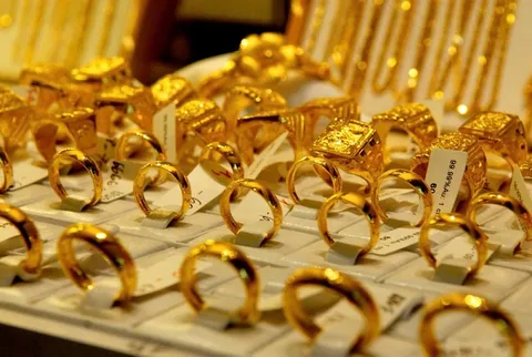 Giá vàng ngày 23/7 cán mốc cao nhất 5 tuần qua