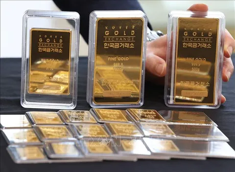 Dự báo giá vàng có thể đạt mốc 4.000 USD khi Fed xoay trục chính sách