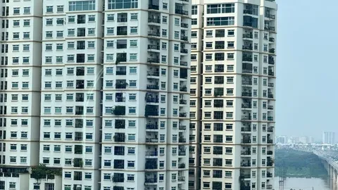 Nửa đầu 2025, giá chung cư Hà Nội tiếp tục duy trì đà tăng và neo ở mức cao