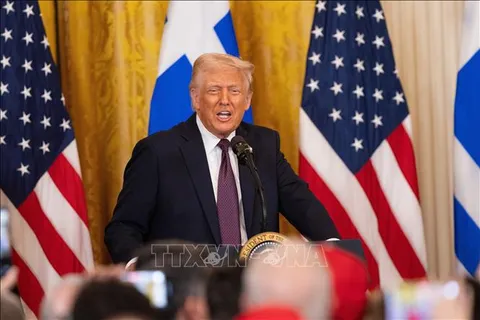 Nhìn lại chính sách thuế của Tổng thống Trump trong năm 2025