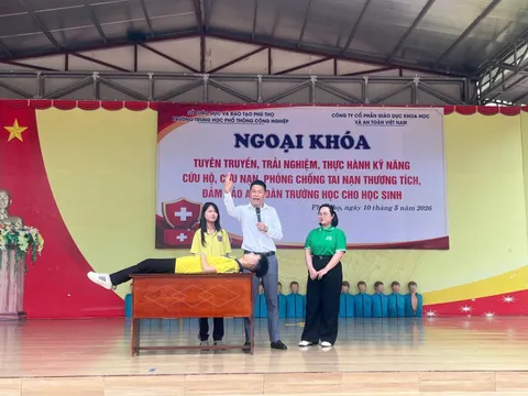 Doanh nghiệp đồng hành cùng trường học nâng cao kỹ năng an toàn cho học sinh