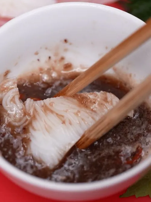 Bun Dau Mam Tom - the bold taste of Hanoi | Street Food