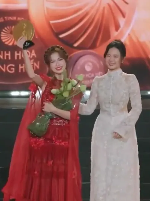 Vietnamese Quintessence Awards honours cultural excellence