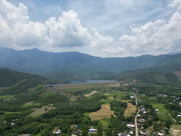 Đất treo, quyền mất: 15 năm đi đòi lại mảnh đất của chính mình