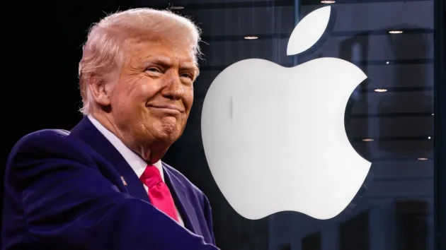 Apple lao đao trước đòn thuế 25% từ Tổng thống Trump