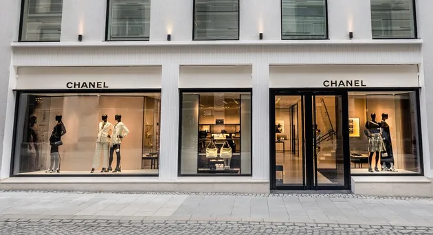 Chanel Chơi Lớn: Tăng Hơn 50% Đầu Tư Để Thống Lĩnh Thị Trường Bất Động Sản Cao Cấp
