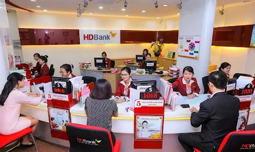 Tín dụng HDBank dự kiến tăng trưởng mạnh, lợi nhuận vượt mốc 20.000 tỷ đồng năm 2025