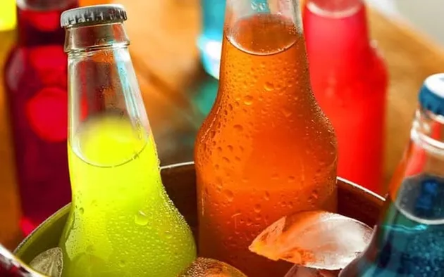 Cần hàng rào thuế cho nước giải khát để bảo vệ thế hệ trẻ
