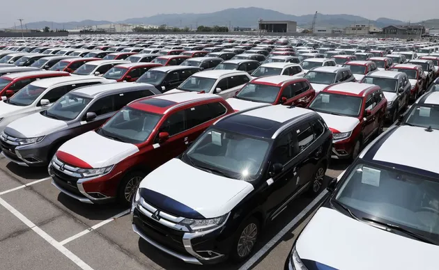 Thị trường ô tô Việt Nam chững lại sau đợt giảm giá mạnh, dự báo giá xe sắp ổn định và tăng nhẹ