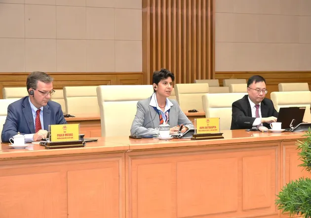 IMF khuyến nghị Việt Nam: Cân nhắc nới lỏng tiền tệ và tăng linh hoạt tỷ giá để thích ứng với cú sốc bên ngoài