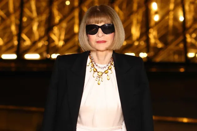 Anna Wintour "nhả ngôi" vogue mỹ? Sự thật là bà trùm đang nâng cấp quyền lực