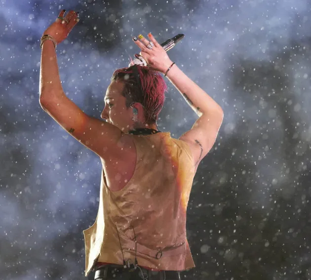 VPbank x G-Dragon: chiến dịch "đỉnh của chóp" khiến mxh "nổ tung" vì quá hiểu gen z