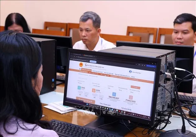 Người làm công tác chuyên trách về chuyển đổi số được hỗ trợ 5 triệu đồng mỗi tháng